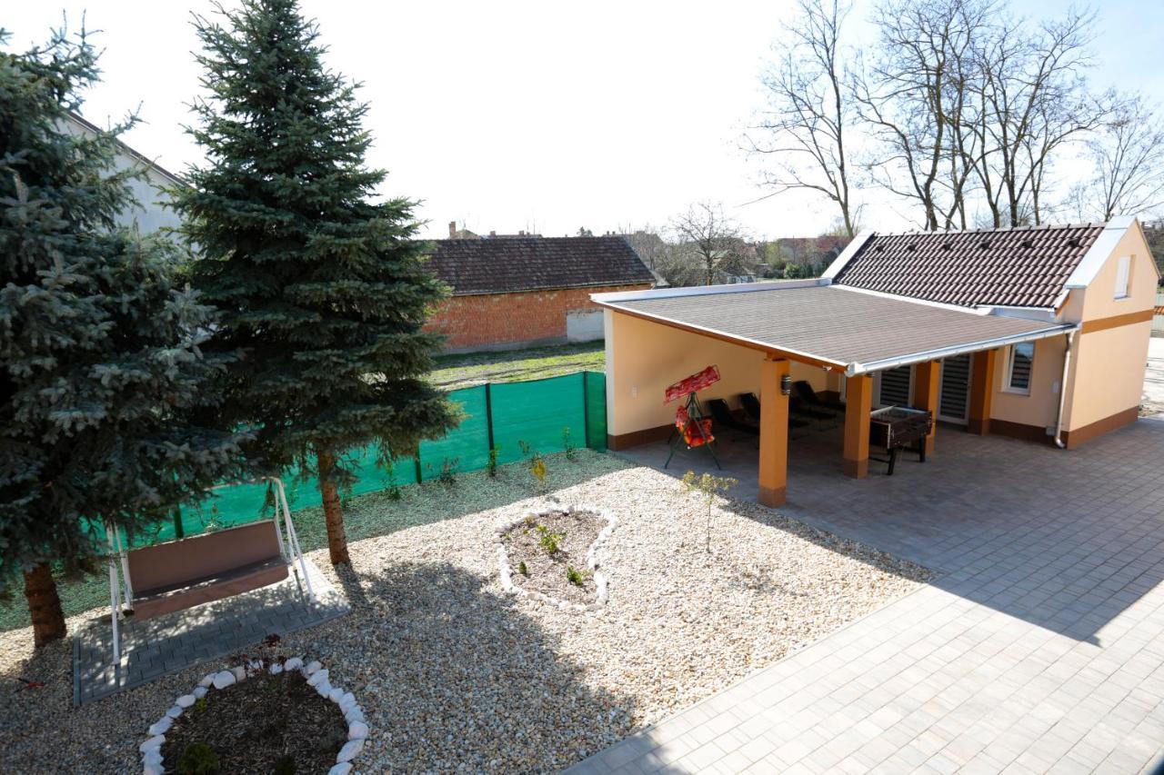 Marko Vendeghaz Kiskorös Exterior foto